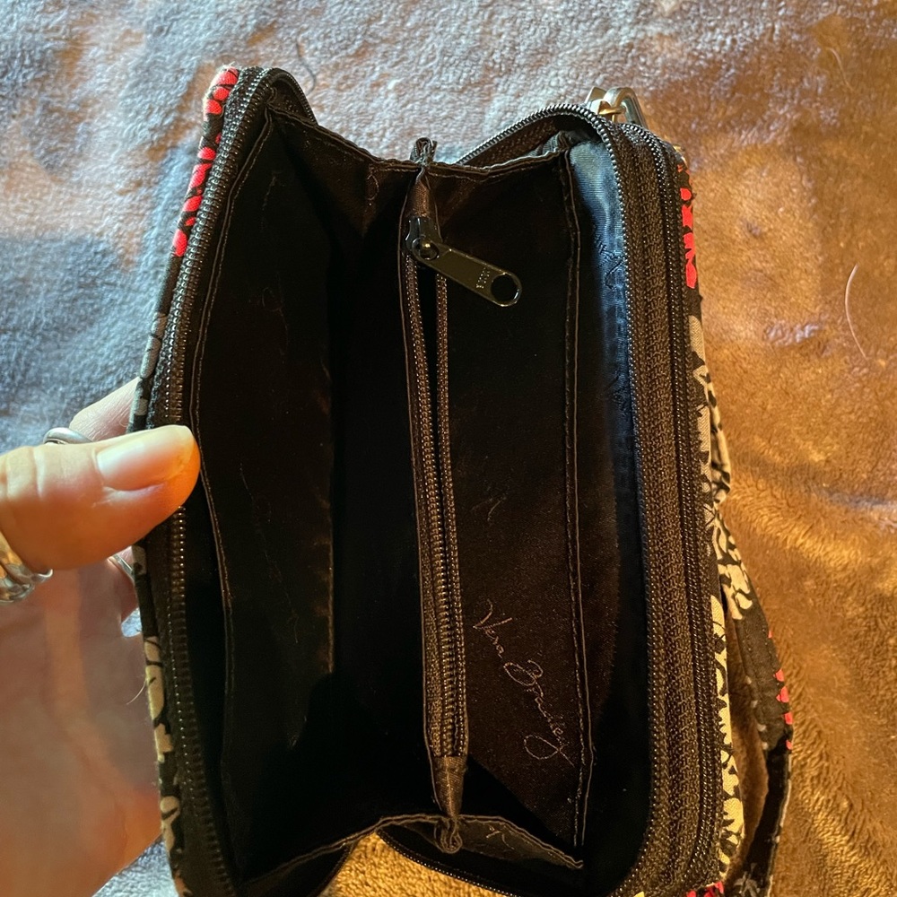 Vera Bradley crossbody wallet - Picture 4 of 4